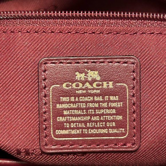 COACH Swagger 27 Smooth & Pebble Leather Crossbody Bag in Burgundy - Picture 13 of 15